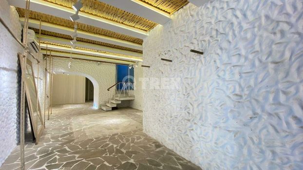 Foto 2 do(a) Loja false à venda em Icaraí, Niterói