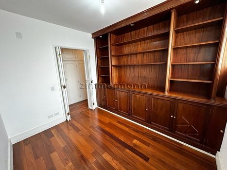 Foto 5 do(a) Apartamento de 3 quartos à venda em Itaim Bibi, São Paulo