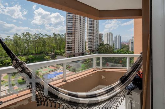 Foto 41 do(a) Apartamento de 4 quartos à venda em Jardim Fonte do Morumbi, São Paulo