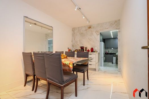 Foto 4 do(a) Casa de 3 quartos à venda em Jardim Brasília, São Paulo