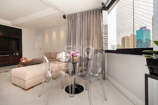 Foto 3 do(a) Apartamento de 3 quartos à venda em Indianópolis, São Paulo