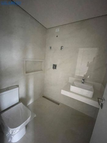 Foto 19 do(a) Apartamento de 4 quartos à venda em Zona 01, Maringá