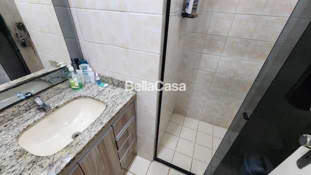 Foto 11 do(a) Apartamento de 2 quartos à venda em Centro, Guarapari