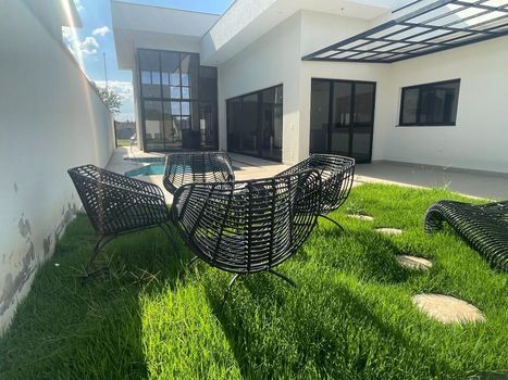 Foto 6 do(a) Casa em Condomínio false à venda em Residencial Campo Camanducaia, Jaguariúna