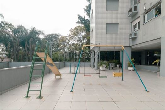 Foto 27 do(a) Apartamento de 3 quartos à venda em Passo da Areia, Porto Alegre