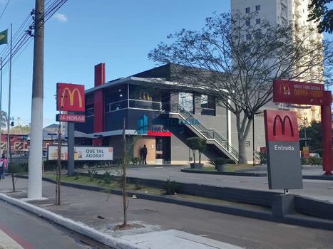 Foto 9 do(a) Apartamento de 2 quartos à venda em Vila Carmosina, São Paulo
