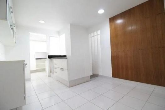 Foto 19 do(a) Apartamento de 3 quartos à venda em Vila Nova Conceição, São Paulo
