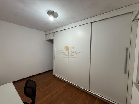 Foto 3 do(a) Apartamento de 3 quartos à venda em Vila Muqui, Teresópolis