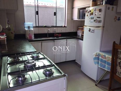Foto 3 do(a) Casa em Condomínio de 3 quartos à venda em Jundiapeba, Mogi das Cruzes