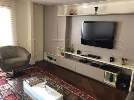 Foto 1 do(a) Flat de 3 quartos à venda em Indianópolis, São Paulo