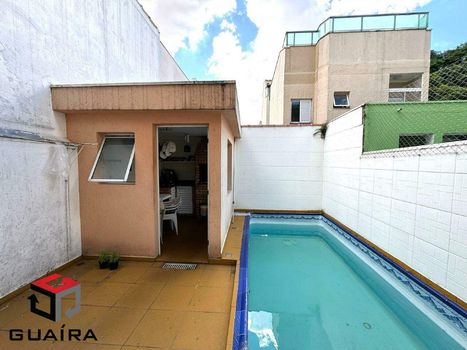 Foto 31 do(a) Casa de 3 quartos à venda em Vila Camilópolis, Santo André