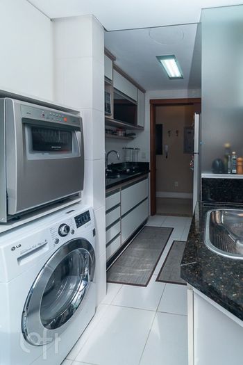 Foto 20 do(a) Apartamento de 3 quartos à venda em Jardim Botânico, Porto Alegre