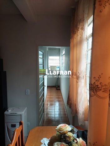 Foto 3 do(a) Casa de 4 quartos à venda em Jardim Macedônia, São Paulo