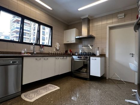 Foto 16 do(a) Apartamento de 4 quartos à venda em Moema, São Paulo