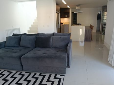 Foto 7 do(a) Casa em Condomínio de 4 quartos para alugar em Itacorubi, Florianópolis