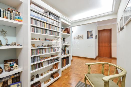 Foto 9 do(a) Apartamento de 4 quartos à venda em Cerqueira César, São Paulo