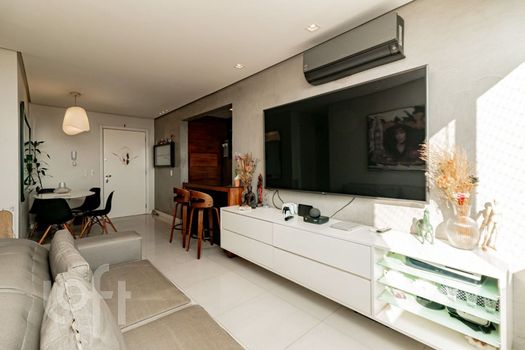 Foto 1 do(a) Apartamento de 2 quartos à venda em São João, Porto Alegre