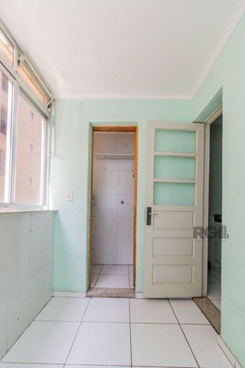 Foto 19 do(a) Flat de 3 quartos à venda em Menino Deus, Porto Alegre