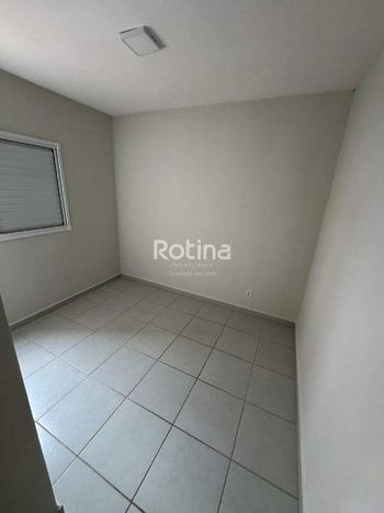 Foto 4 do(a) Apartamento de 2 quartos à venda em Jardim Brasília, Uberlândia