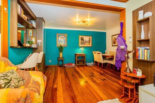 Foto 4 do(a) Flat de 3 quartos à venda em Vila Ipiranga, Porto Alegre