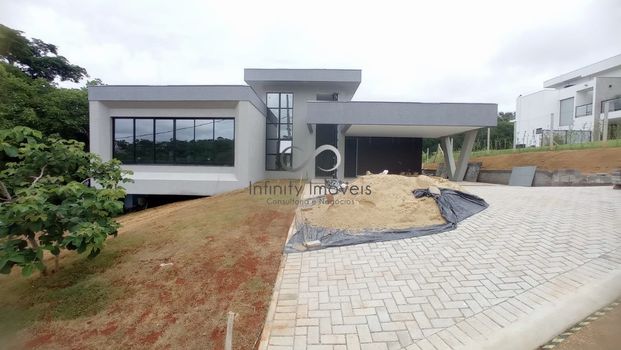Foto 2 do(a) Casa em Condomínio de 3 quartos à venda em Residencial Real Mont Ville, Lagoa Santa