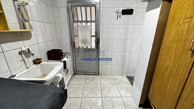 Foto 23 do(a) Casa de 2 quartos à venda em Jardim Guassu, São Vicente