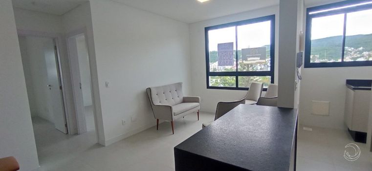 Foto 1 do(a) Apartamento de 2 quartos à venda em Carvoeira, Florianópolis