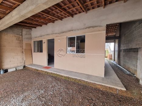 Foto 5 do(a) Casa de 2 quartos à venda em Gralha Azul, Fazenda Rio Grande