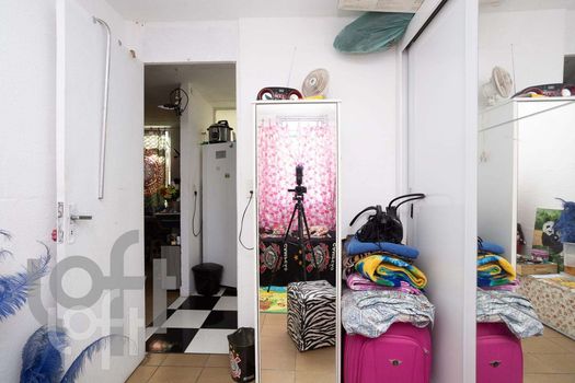 Foto 3 do(a) Apartamento de 2 quartos à venda em Cidade Tiradentes, São Paulo