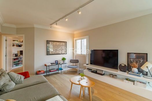 Foto 2 do(a) Apartamento de 3 quartos à venda em Jardim Fonte do Morumbi, São Paulo
