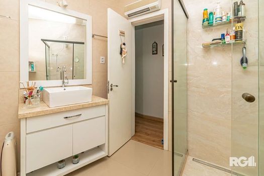 Foto 43 do(a) Apartamento de 3 quartos à venda em Petrópolis, Porto Alegre