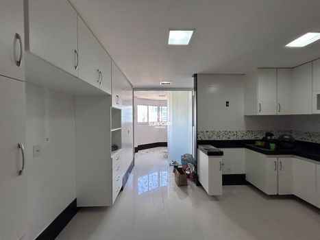 Foto 20 do(a) Apartamento de 4 quartos à venda em Praia do Morro, Guarapari