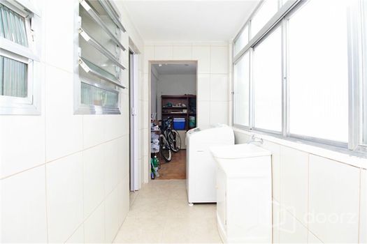 Foto 2 do(a) Apartamento de 3 quartos à venda em Santana, Porto Alegre