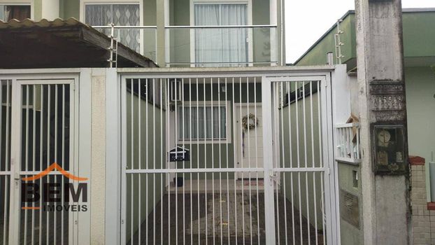 Foto 1 do(a) Casa de 2 quartos à venda em Lídia Duarte, Camboriú
