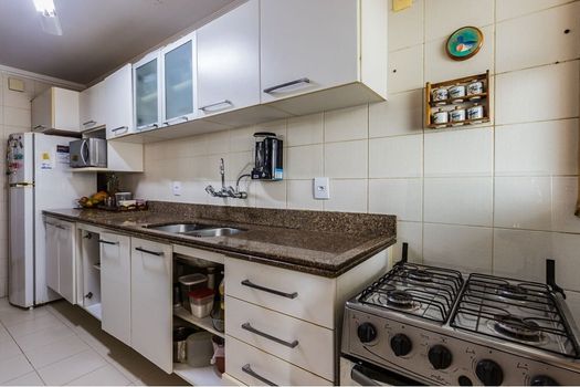 Foto 24 do(a) Apartamento de 3 quartos à venda em Jardim Lindóia, Porto Alegre