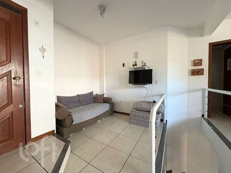 Foto 3 do(a) Apartamento de 2 quartos à venda em Lagoa da Conceição, Florianópolis