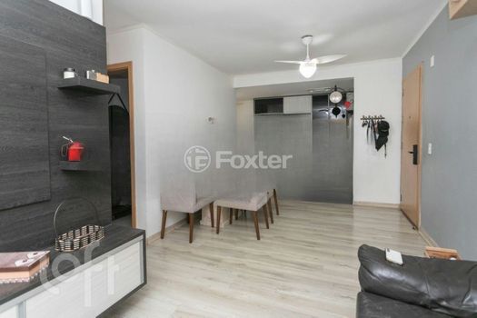 Foto 2 do(a) Apartamento de 3 quartos à venda em Jardim Carvalho, Porto Alegre