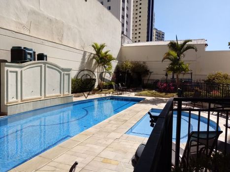 Foto 14 do(a) Apartamento de 3 quartos à venda em Vila Ipojuca, São Paulo