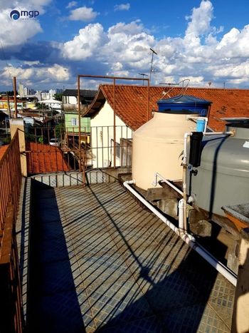 Foto 5 do(a) Casa de 4 quartos à venda em Vila Carolina, São Paulo