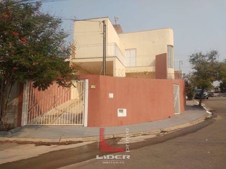 Foto 2 do(a) Casa de 3 quartos à venda em Centro, Bragança Paulista