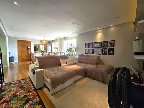 Foto 5 do(a) Apartamento de 3 quartos à venda em Vila Dom Pedro I, São Paulo