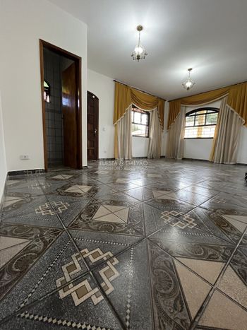 Foto 3 do(a) Casa de 4 quartos para alugar em Boqueirão, Curitiba
