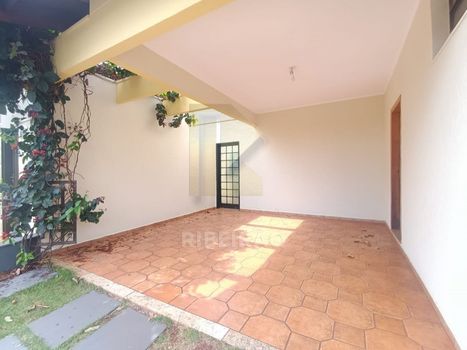 Foto 2 do(a) Casa de 3 quartos para alugar em Condominio Santa Angela, Ribeirão Preto