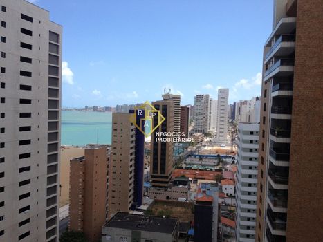 Foto 3 do(a) Apartamento de 2 quartos à venda em Meireles, Fortaleza