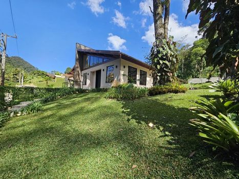 Foto 4 do(a) Casa em Condomínio de 5 quartos à venda em Carlos Guinle, Teresópolis