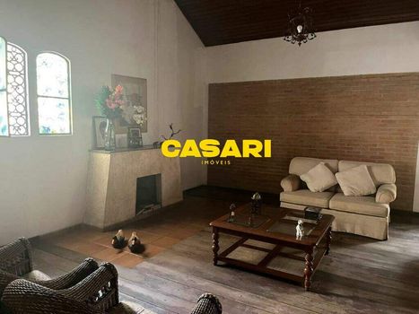 Foto 39 do(a) Casa de 5 quartos à venda em Anchieta, São Bernardo do Campo