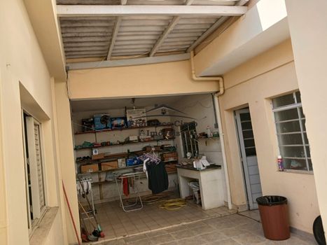 Foto 13 do(a) Casa de 3 quartos à venda em Vila Comendador Rodrigues Alves, Guaratinguetá