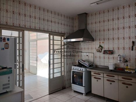 Foto 4 do(a) Casa de 3 quartos à venda em Vila Comendador Rodrigues Alves, Guaratinguetá