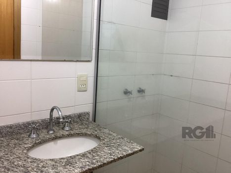 Foto 13 do(a) Apartamento de 3 quartos à venda em Cristal, Porto Alegre