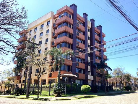 Foto 1 do(a) Apartamento de 3 quartos à venda em Cristal, Porto Alegre